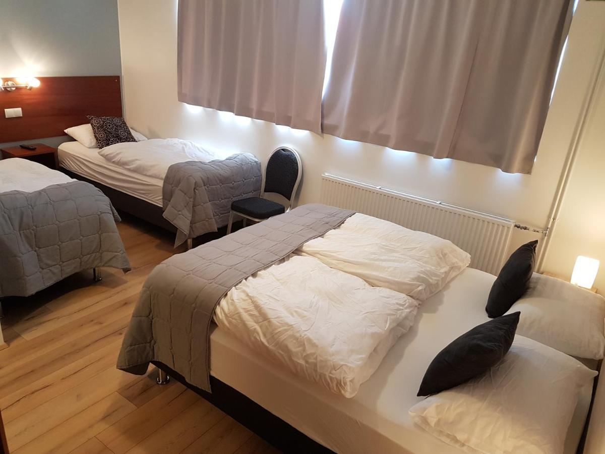 Hotel Grásteinn - Airport Hotel Keflavík Esterno foto